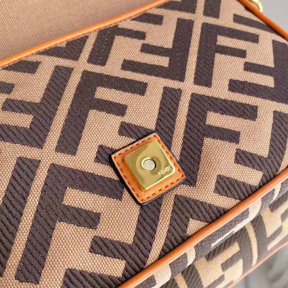Fendi Baguette Green Canvas Bag for Women