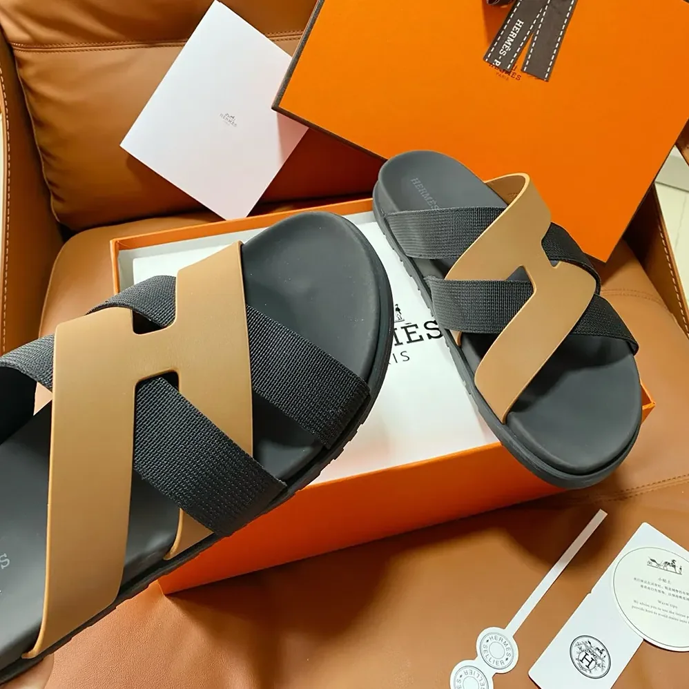 Hermes Kazimir Sandal for Unisex in Brown/Black Hermes Kazimir Sandal for Unisex in Brown/Black