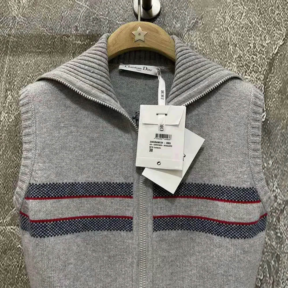 Dior Dioralps Sleeveless Zipped Sweater Gray Three-Tone Wool and Cashmere Knit for Women Dior Dioralps Sleeveless Zipped Sweater Gray Three-Tone Wool and Cashmere Knit for Women