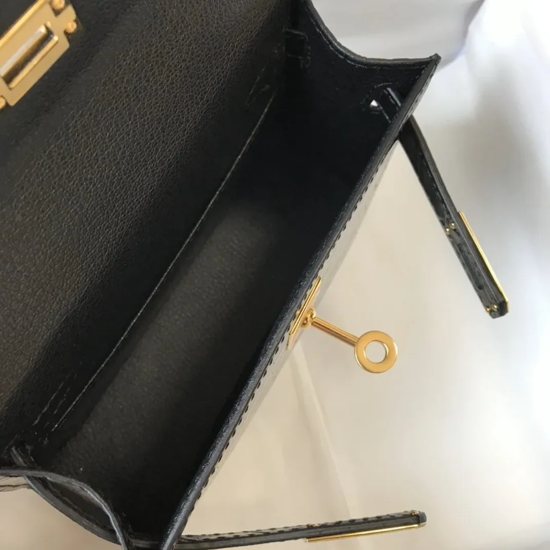 Hermes Kelly Black Gold Toned Hardware / Hermes Kelly Black Gold Toned Hardware /