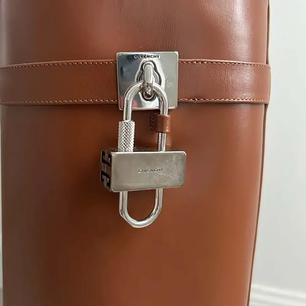 Givenchy Shark Lock Boots in Leather for Women in Tan