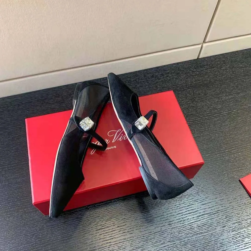 Roger Vivier Babies Ballerinas in Suede for Women in Black Roger Vivier Babies Ballerinas in Suede for Women in Black