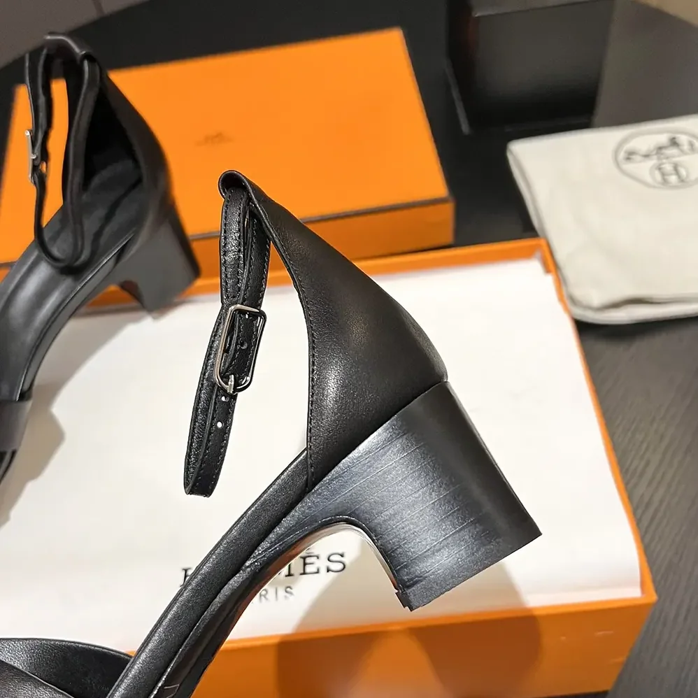 Hermes Encens 50 Sandal-Black H221119Z for Women