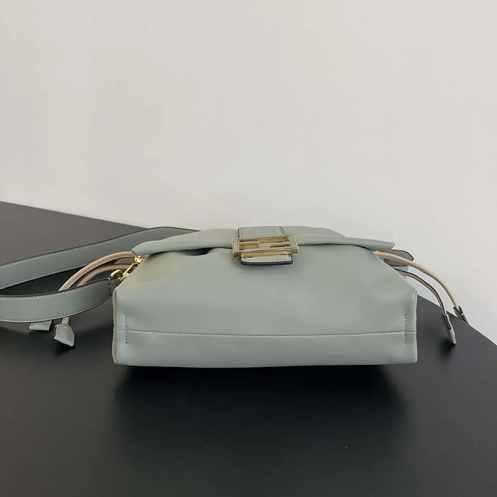 Fendi Mamma Baguette Small Matcha Green Nappa Leather Mini for Women in bag Fendi Mamma Baguette Small Matcha Green Nappa Leather Mini for Women in bag