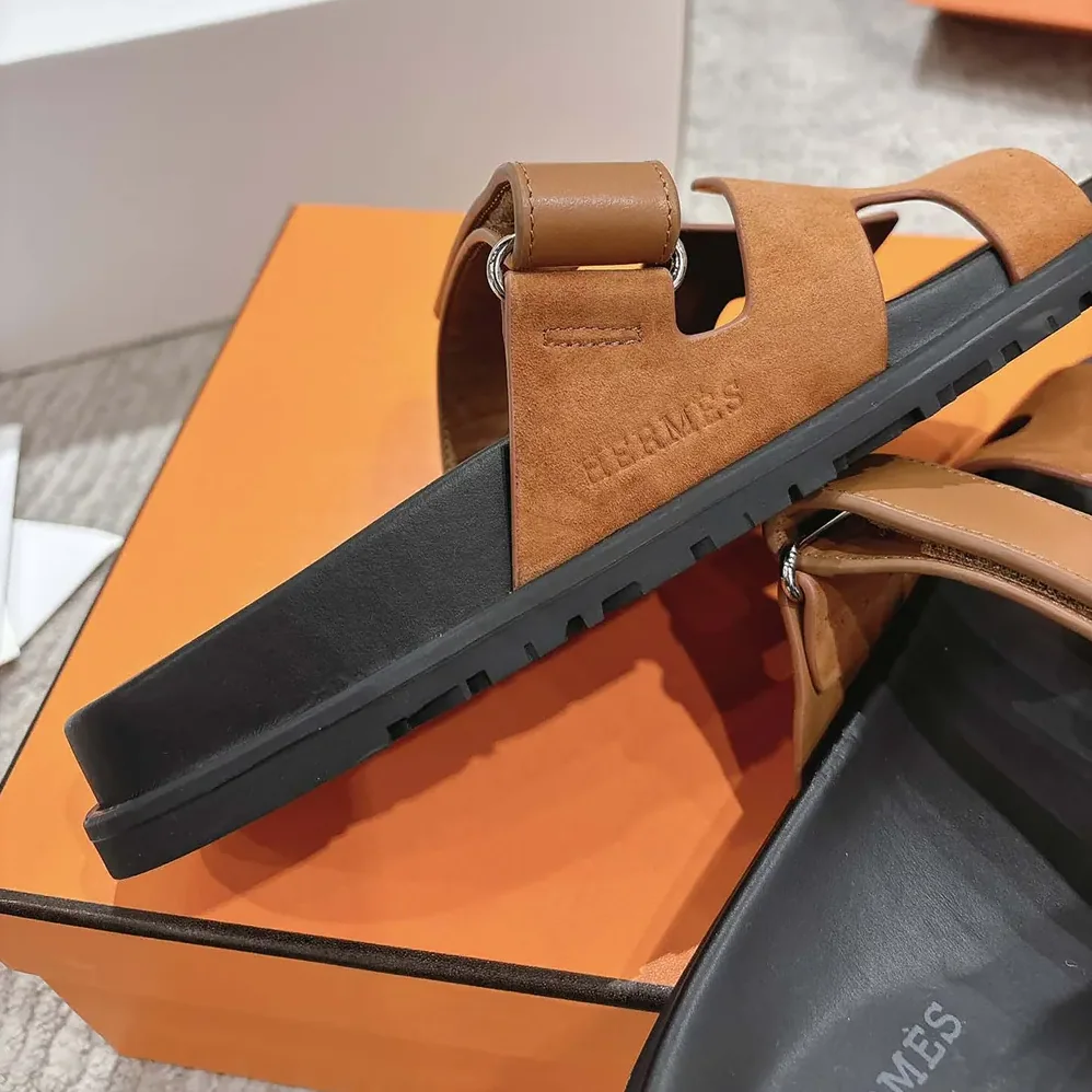 Hermes Chypre Sandal for Unisex in Brown Hermes Chypre Sandal for Unisex in Brown