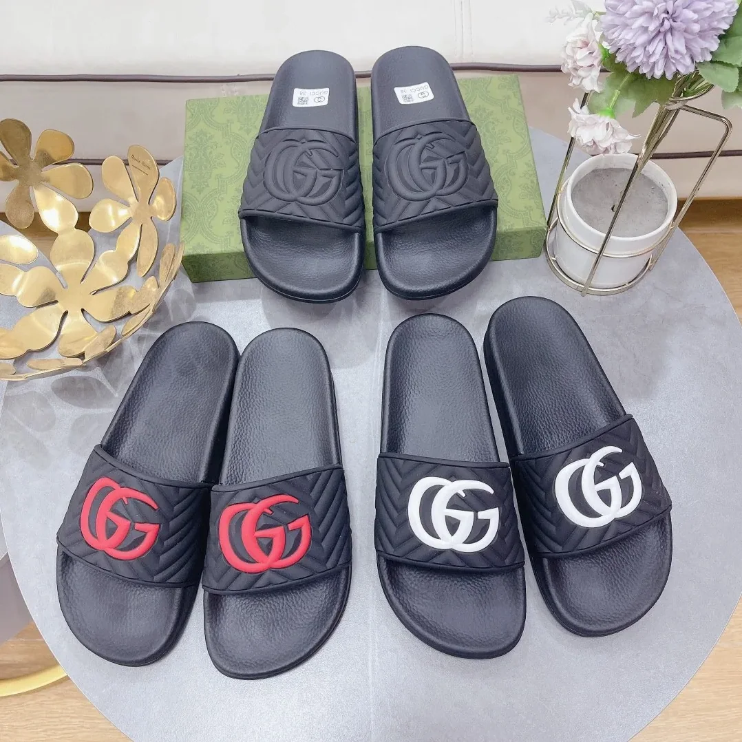 Gucci Quilted GG Rubber Slide Black And Red for Women