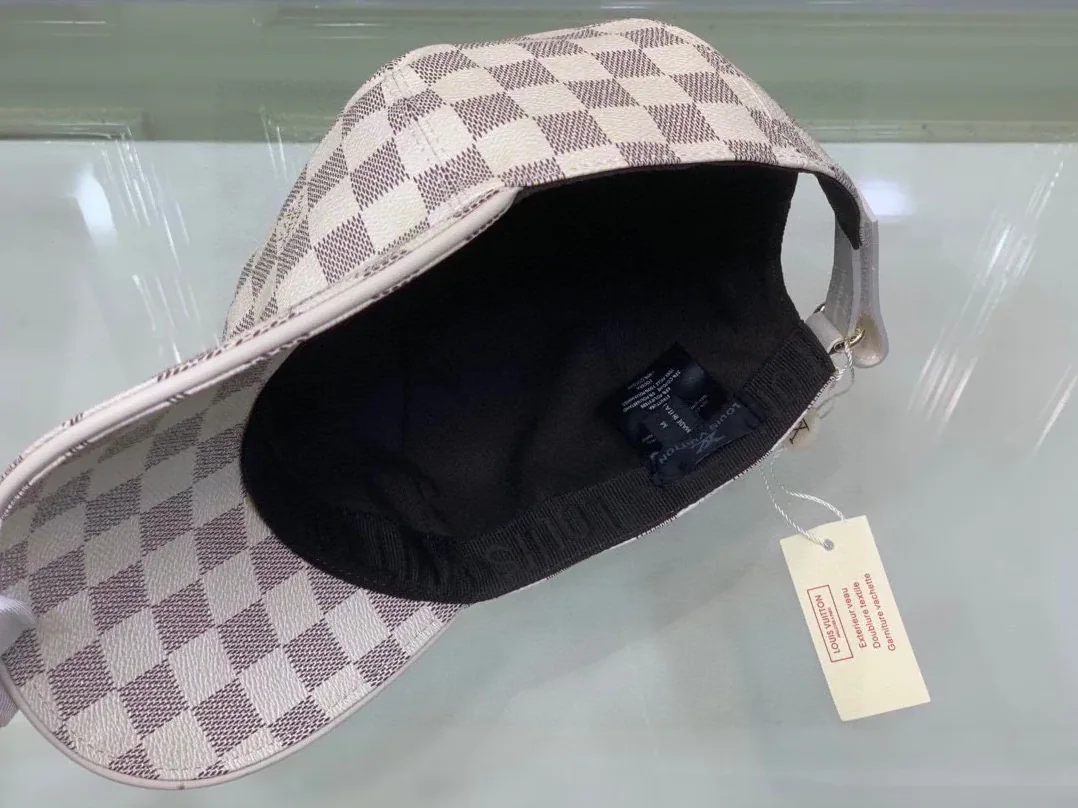 Louis Vuitton Damier Azur Cap White Louis Vuitton Damier Azur Cap White