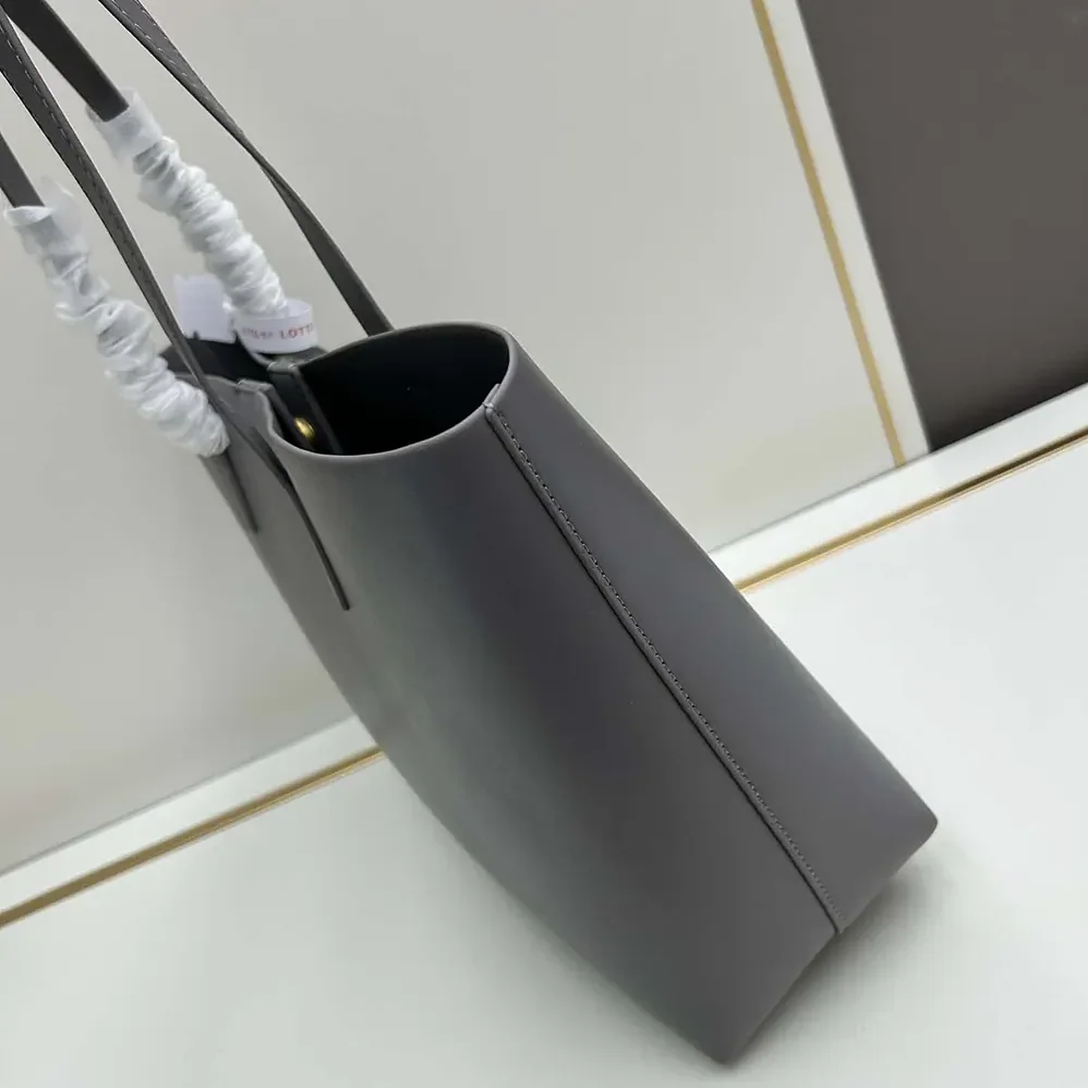 Saint Laurent YSL Shopping Saint Laurent Leather for Unisex in Grey