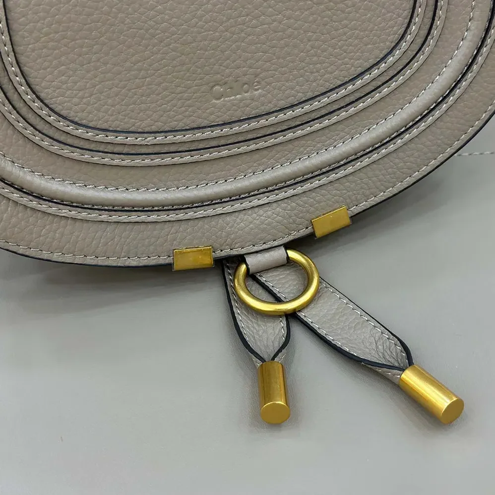 Chloe Marcie Saddle Bag is Crafted Leather for Women Chloe Marcie Saddle Bag is Crafted Leather for Women