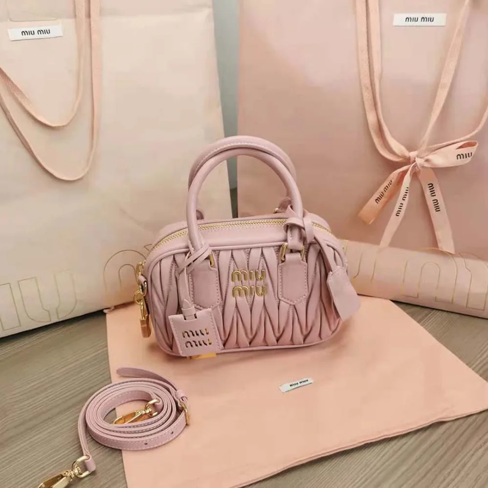 Miu Miu Matelassé Nappa Leather Top-Handle Bag for Women in Pink Miu Miu Matelassé Nappa Leather Top-Handle Bag for Women in Pink