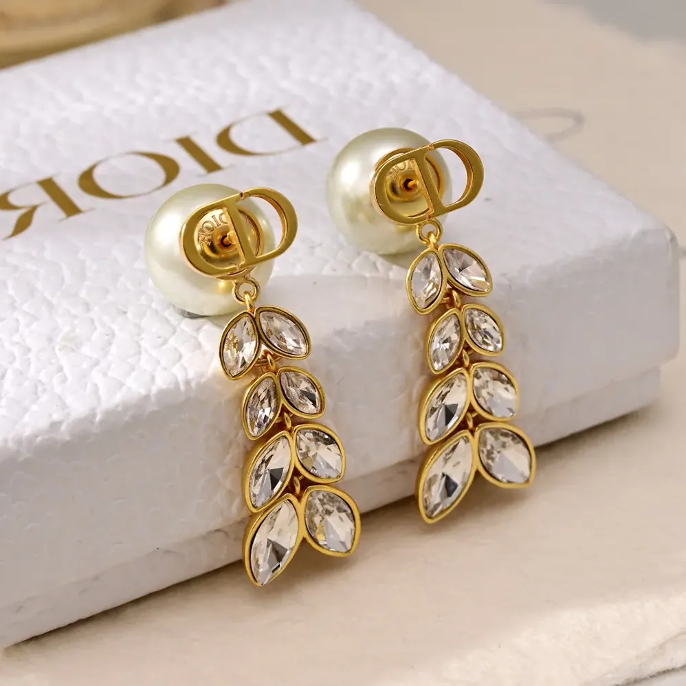 Dior Tribales Earrings Gold-Finish Metal with White Resin Pearls and Silver for Women in Tone Crystals Dior Tribales Earrings Gold-Finish Metal with White Resin Pearls and Silver for Women in Tone Crystals