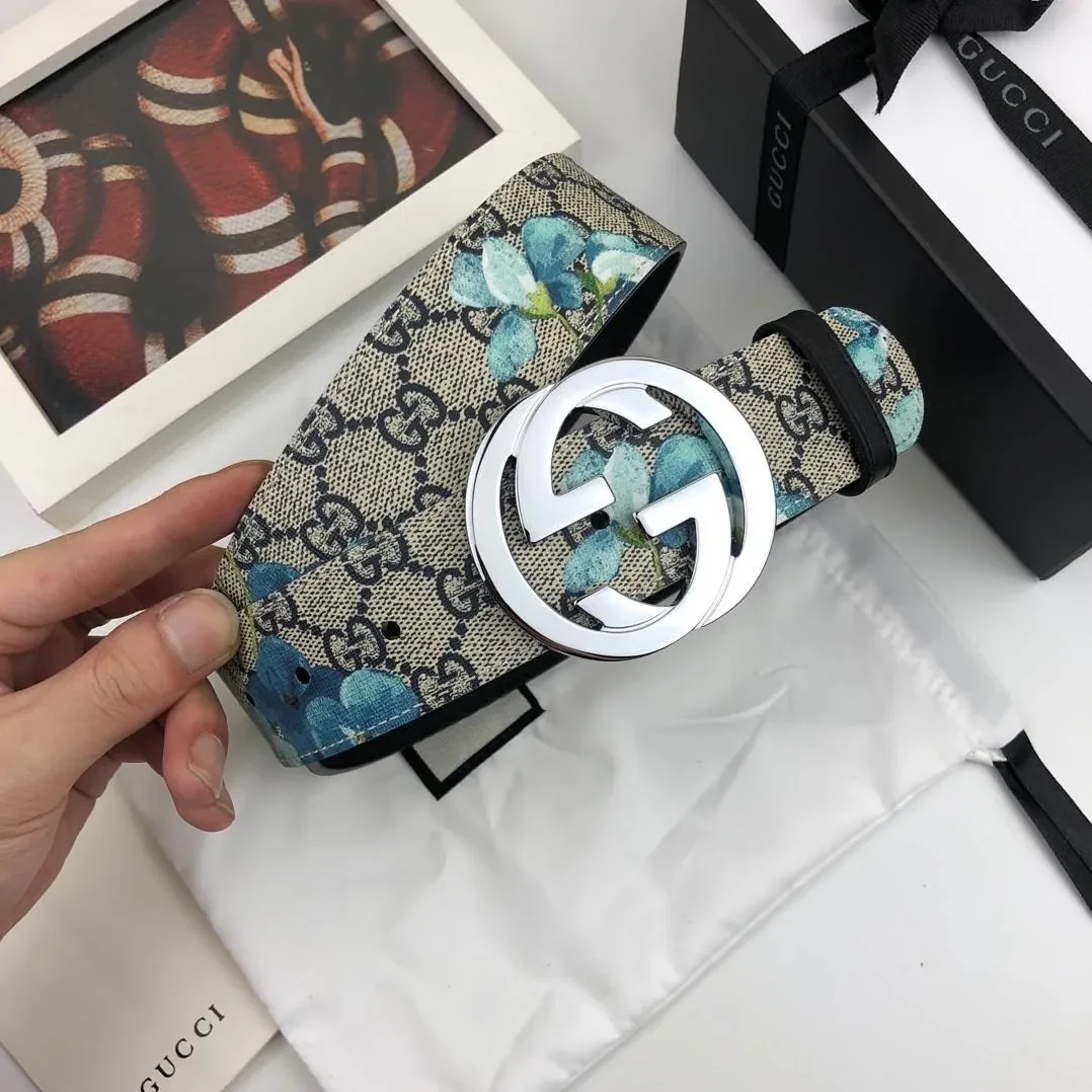 Gucci Superme Belt With Floral Embroidery Beige in Ebony Supreme Canvas