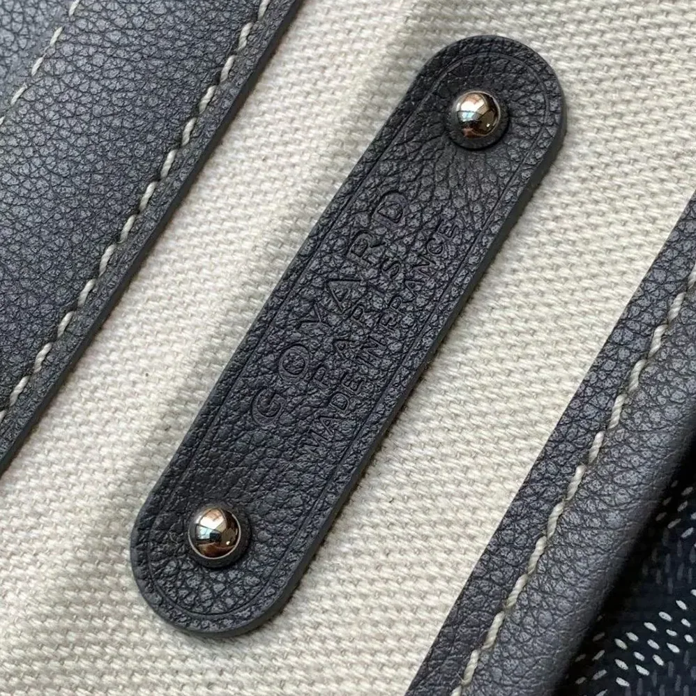 Goyard Saïgon Tote Bag for Women in Grey