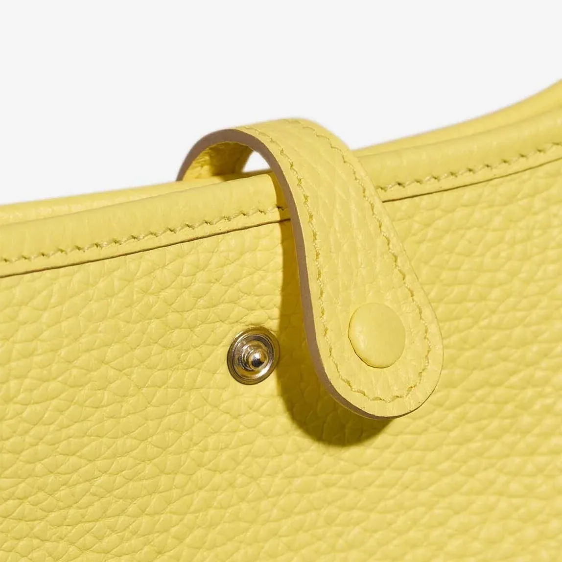 Hermes Evelyne 16 Amazone Shoulder Bag in Lime Palladium Hardware Hermes Evelyne 16 Amazone Shoulder Bag in Lime Palladium Hardware