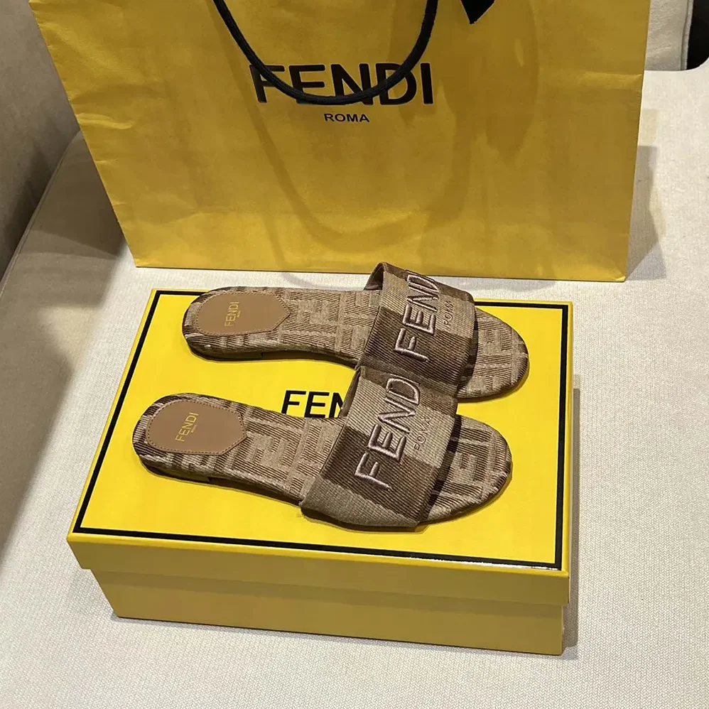 Fendi Sunshine Dove Gray Denim for Women in effect Jacquard Slides