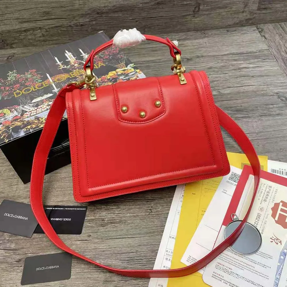Dolce Gabbana D&G Amore Bag in Calfskin Leather for Women in Red Dolce Gabbana D&G Amore Bag in Calfskin Leather for Women in Red