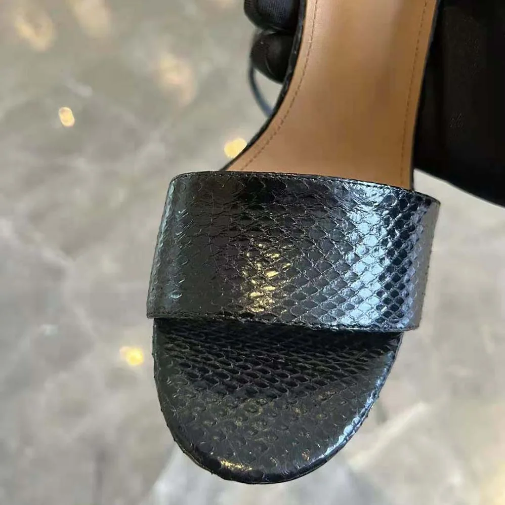 Fendi Delfina Black Karung High for Women in heeled Sandals Fendi Delfina Black Karung High for Women in heeled Sandals