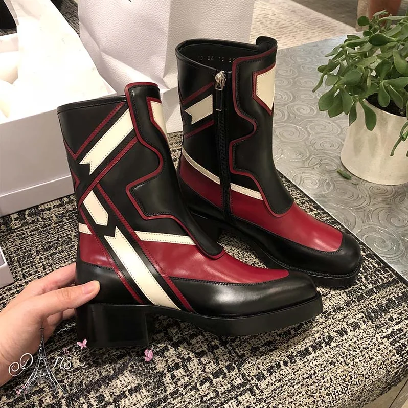 Dior Diorally Calfskin Leather Ankle Boot 45mm Heel for Women in Black Dior Diorally Calfskin Leather Ankle Boot 45mm Heel for Women in Black
