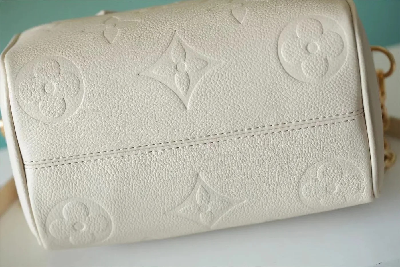 Louis Vuitton Speedy Bandouliere 20 White /