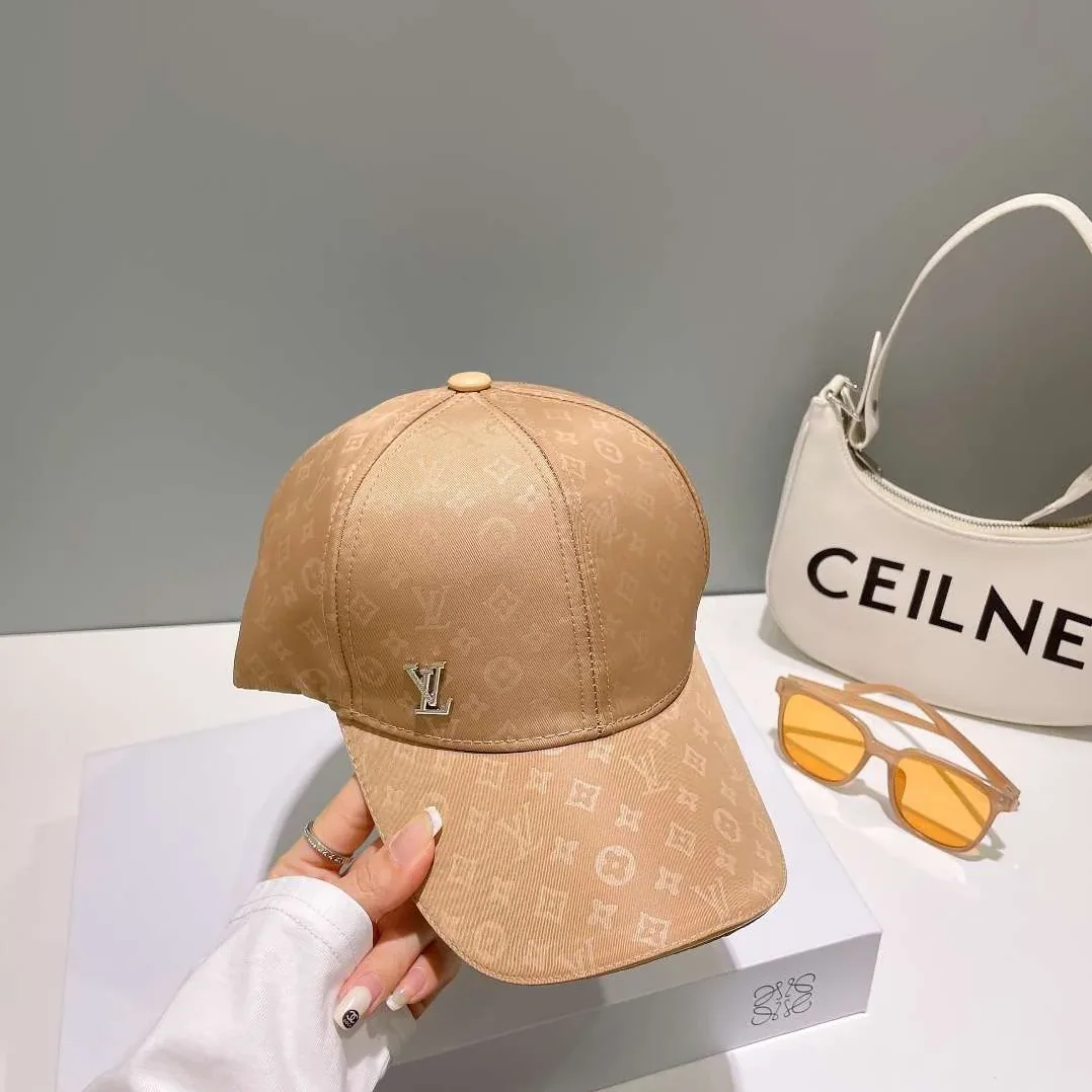 Louis Vuitton Iconic Cap Beige Louis Vuitton Iconic Cap Beige