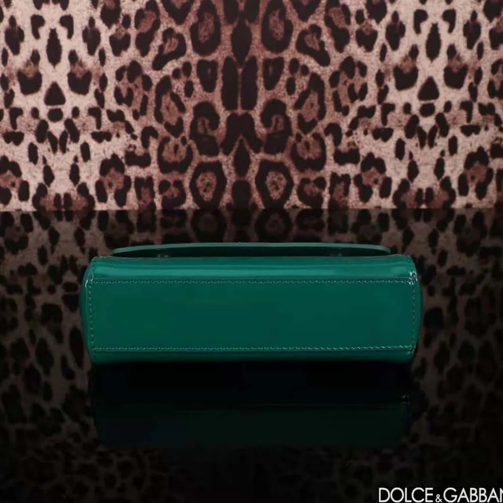Dolce Gabbana D&G Small Sicily Handbag for Women in Green Dolce Gabbana D&G Small Sicily Handbag for Women in Green