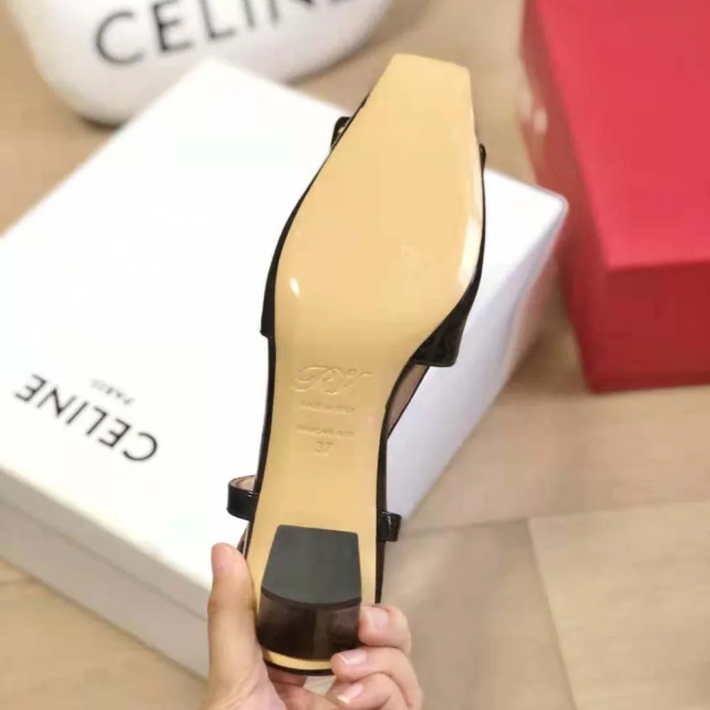 Roger Vivier Belle Vivier Metal Buckle Slingback Pumps in Patent Leather for Women