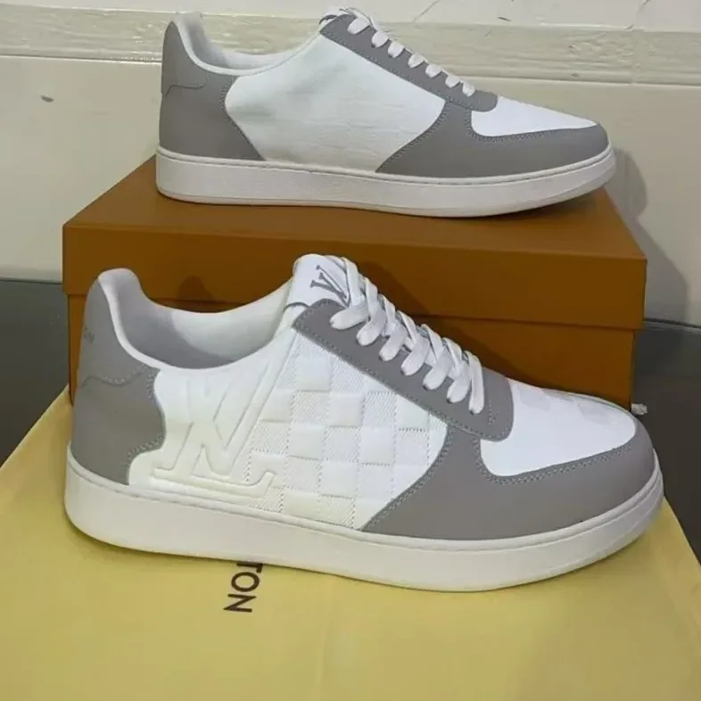 Louis Vuitton Rivoli Sneakers White 1ACVHU Louis Vuitton Rivoli Sneakers White 1ACVHU