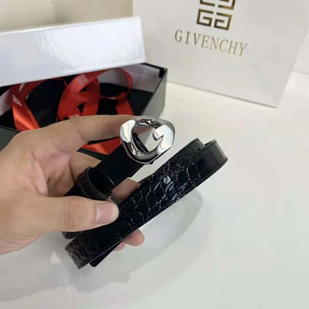 Givenchy Reversible Belt in Leather with G Chain Buckle for Women