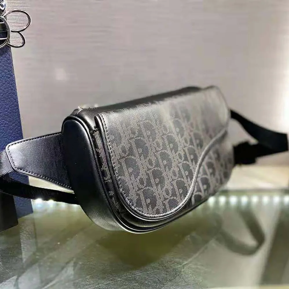 Dior World Tour Saddle Belt Bag Dior Oblique Galaxy Leather for Men in Black
