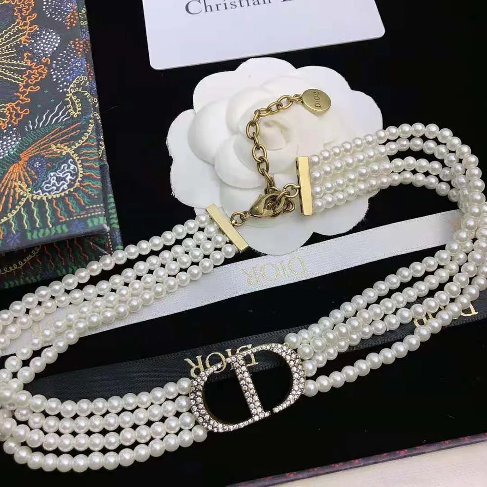 Dior 30 Montaigne Choker Antique Gold for Women in Finish Metal