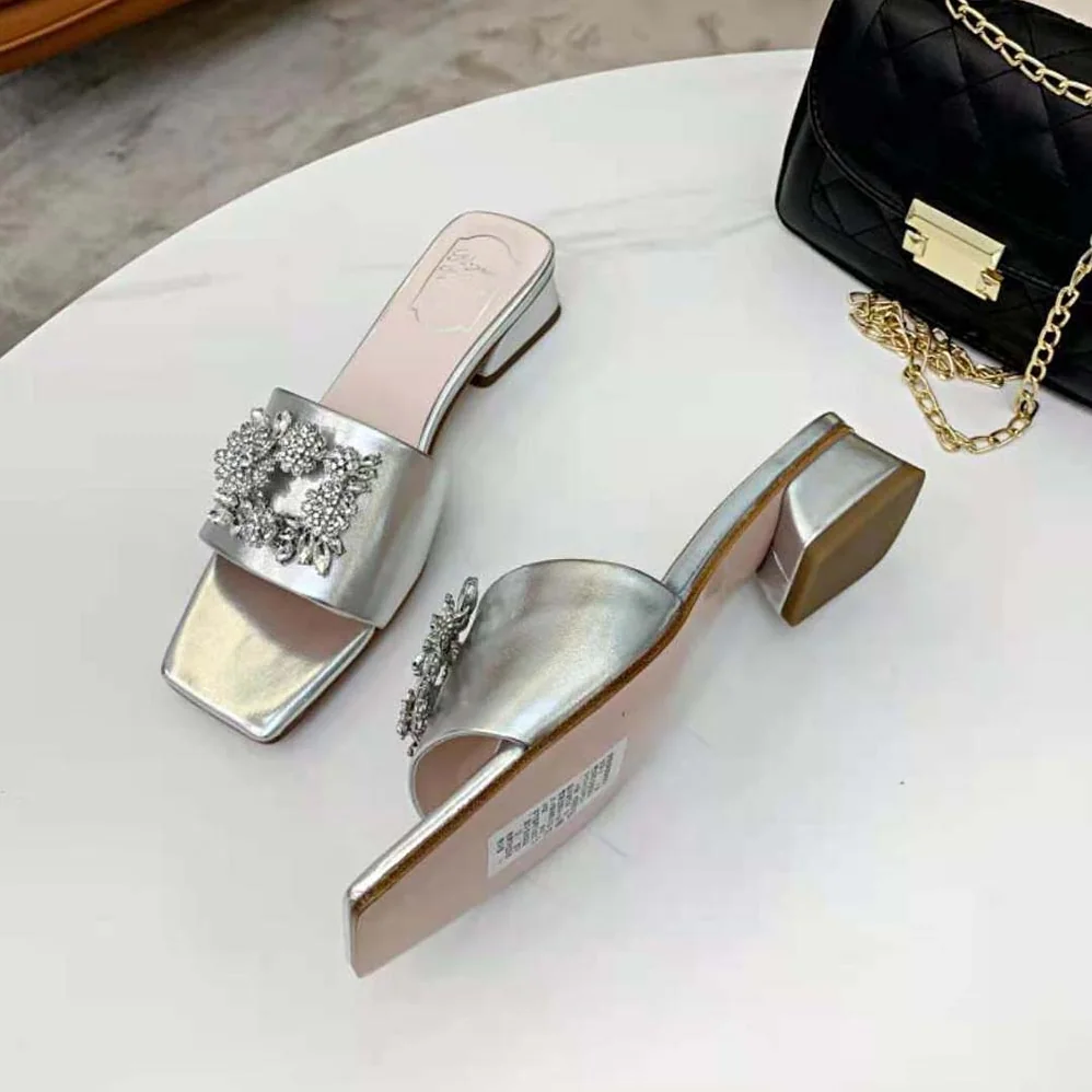 Roger Vivier RV Bouquet Strass Buckle Mules in Soft Leather for Women Roger Vivier RV Bouquet Strass Buckle Mules in Soft Leather for Women