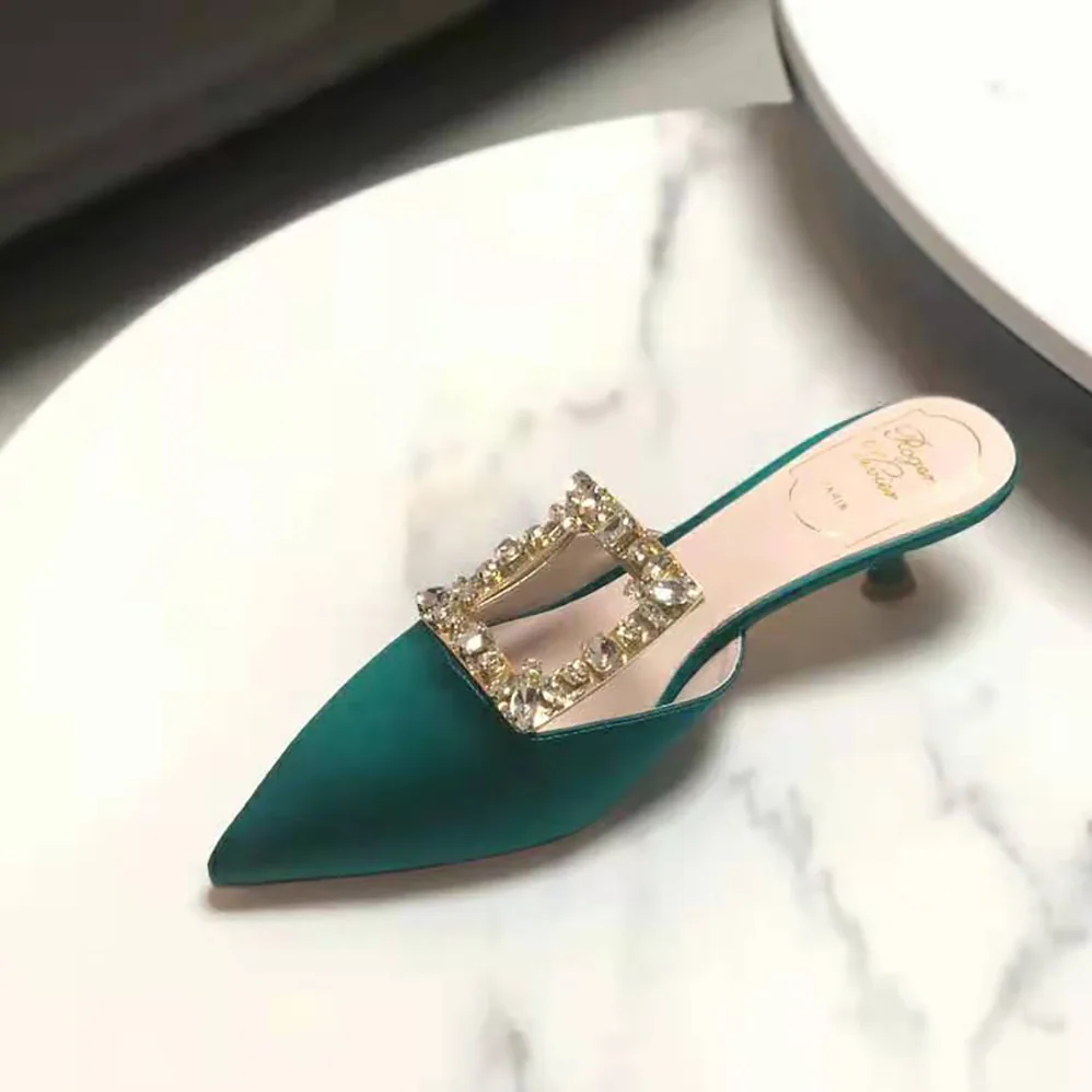 Roger Vivier Broche Vivier Buckle Mules in Satin 4.5 cm Heel for Women in Green Roger Vivier Broche Vivier Buckle Mules in Satin 4.5 cm Heel for Women in Green