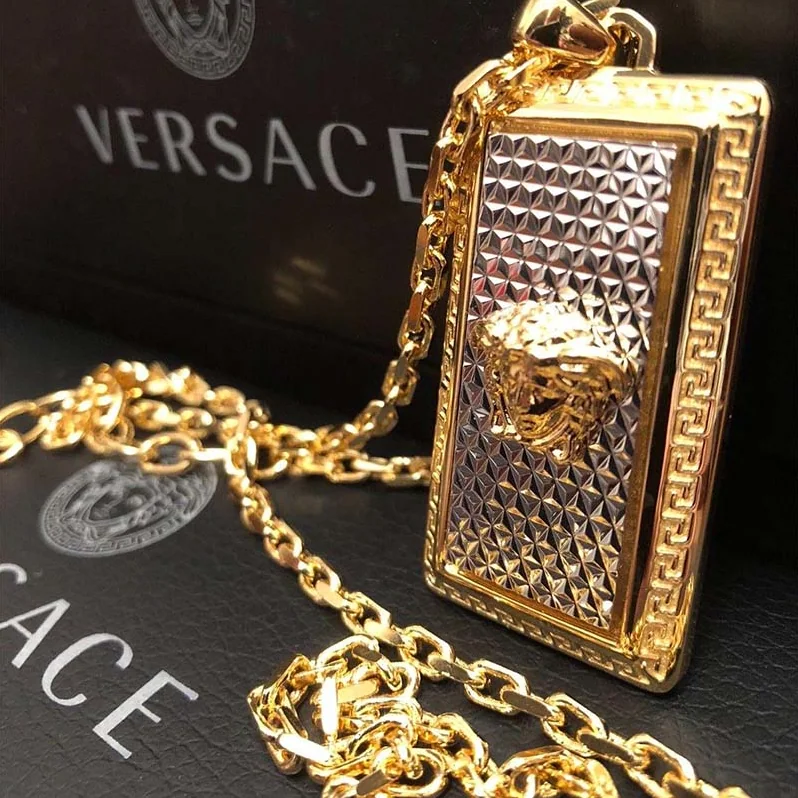 Versace Rectangle Medusa Pendant Necklace for Unisex Versace Rectangle Medusa Pendant Necklace for Unisex