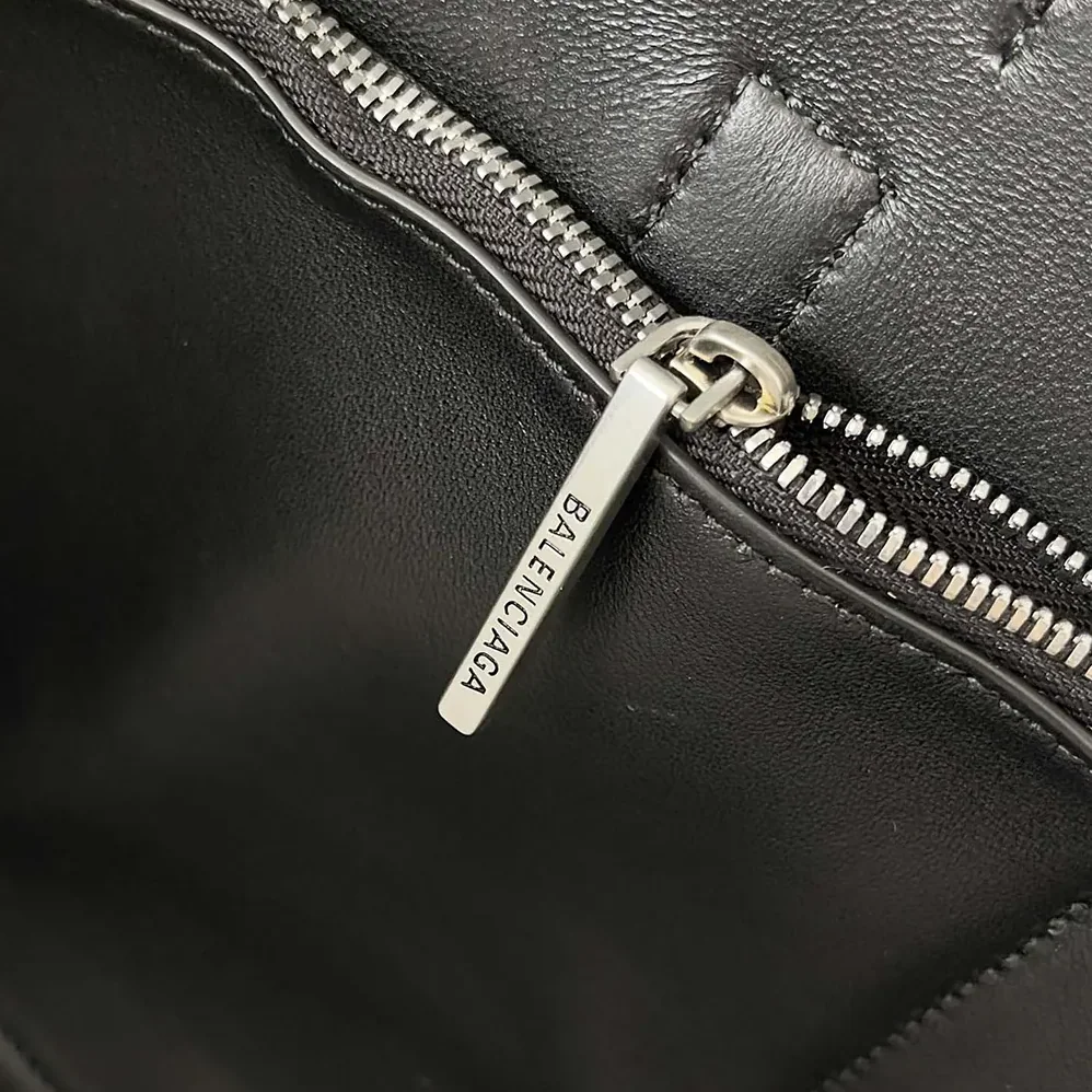 Balenciaga Bel Air Medium Carry All Bag in Black Smooth Calfskin for Women