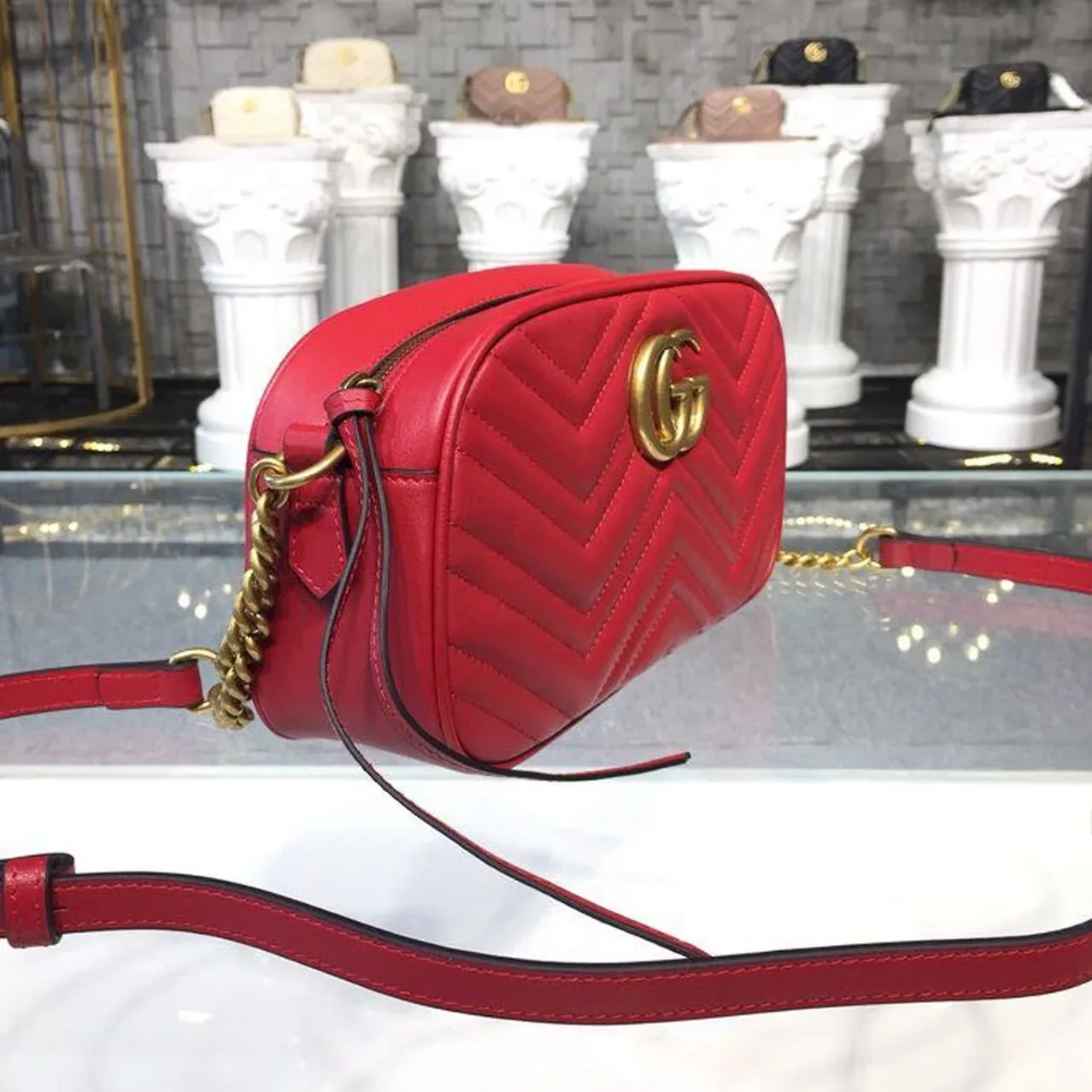 Gucci GG Marmont Small Matelassé Shoulder Bag Hibiscus Red Matelassé Chevron / Gucci GG Marmont Small Matelassé Shoulder Bag Hibiscus Red Matelassé Chevron /