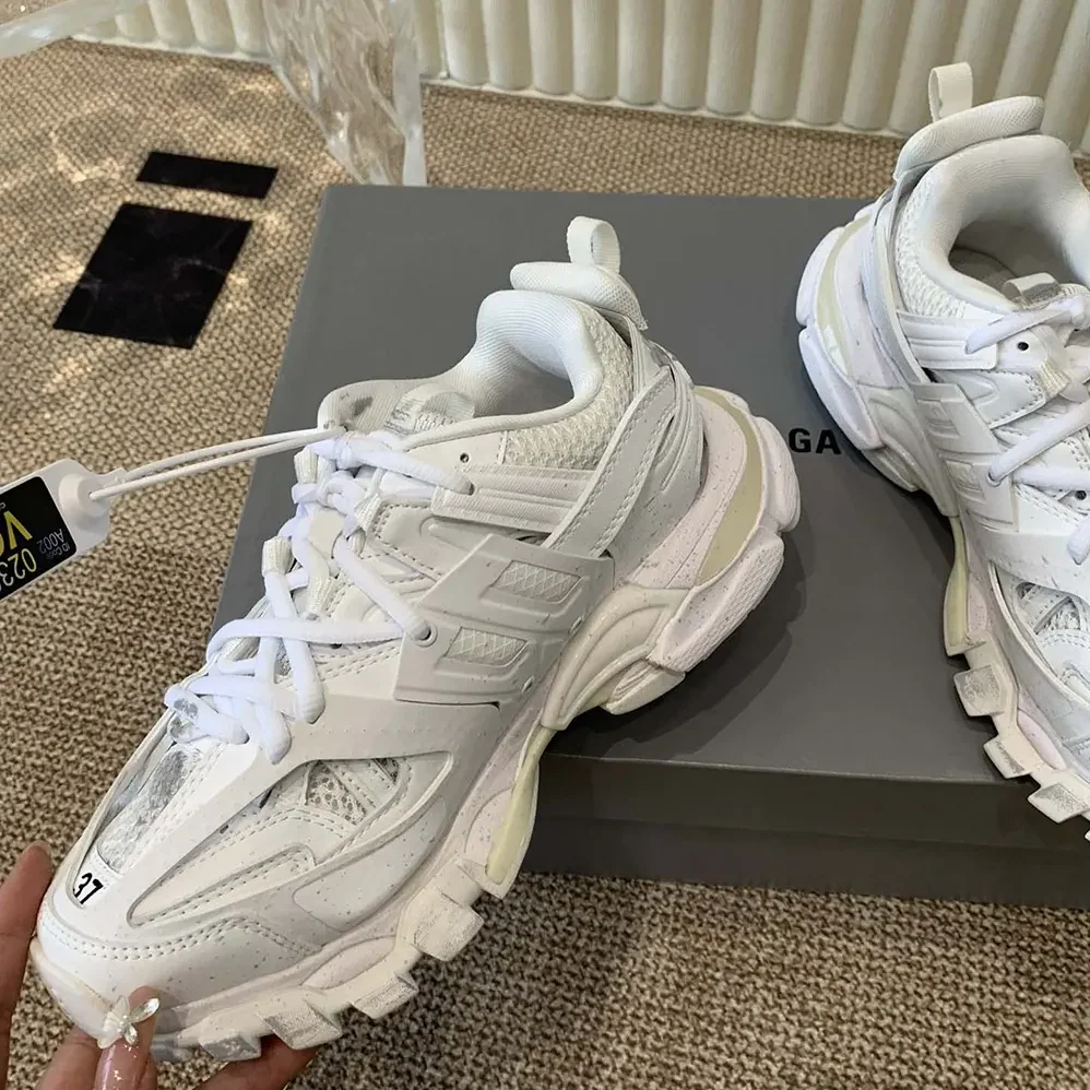 Balenciaga Track Signature Sneaker in White and Black for Unisex Balenciaga Track Signature Sneaker in White and Black for Unisex