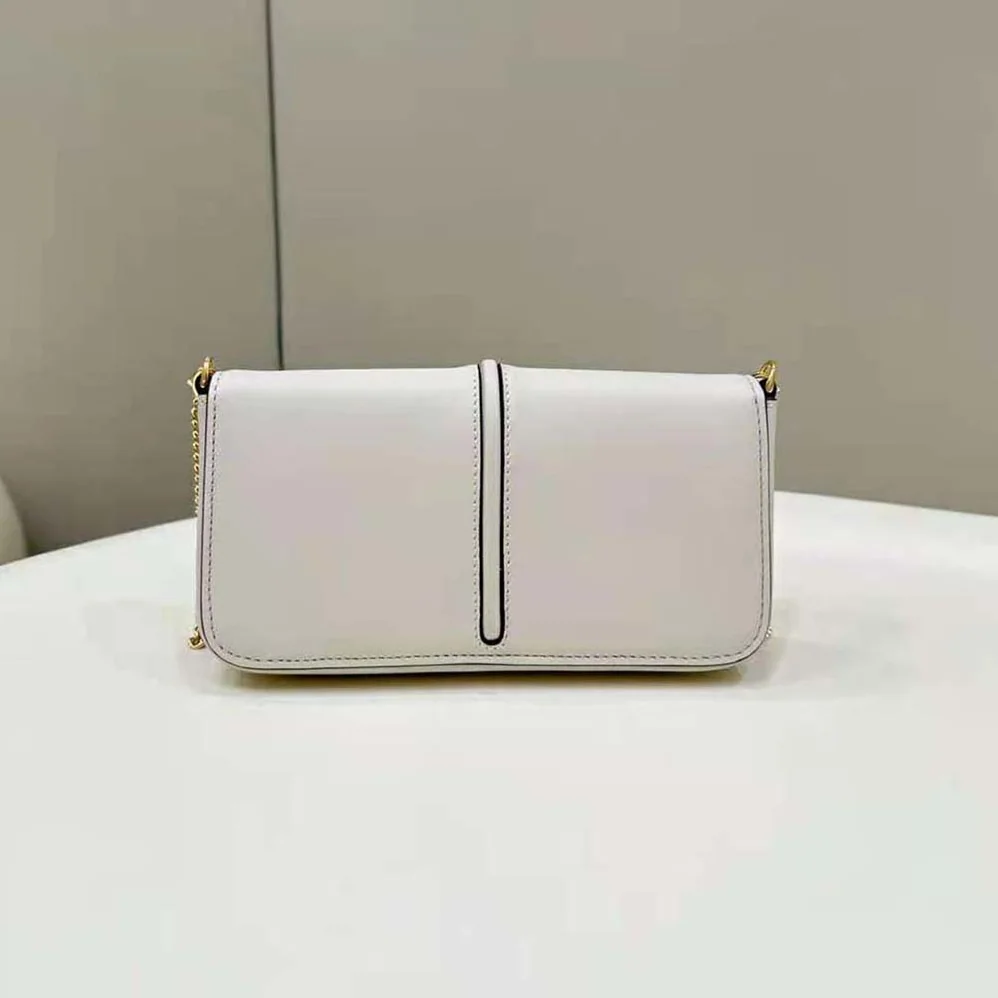 Fendi Fendigraphy Phone Pouch White Leather Wallet for Women Fendi Fendigraphy Phone Pouch White Leather Wallet for Women