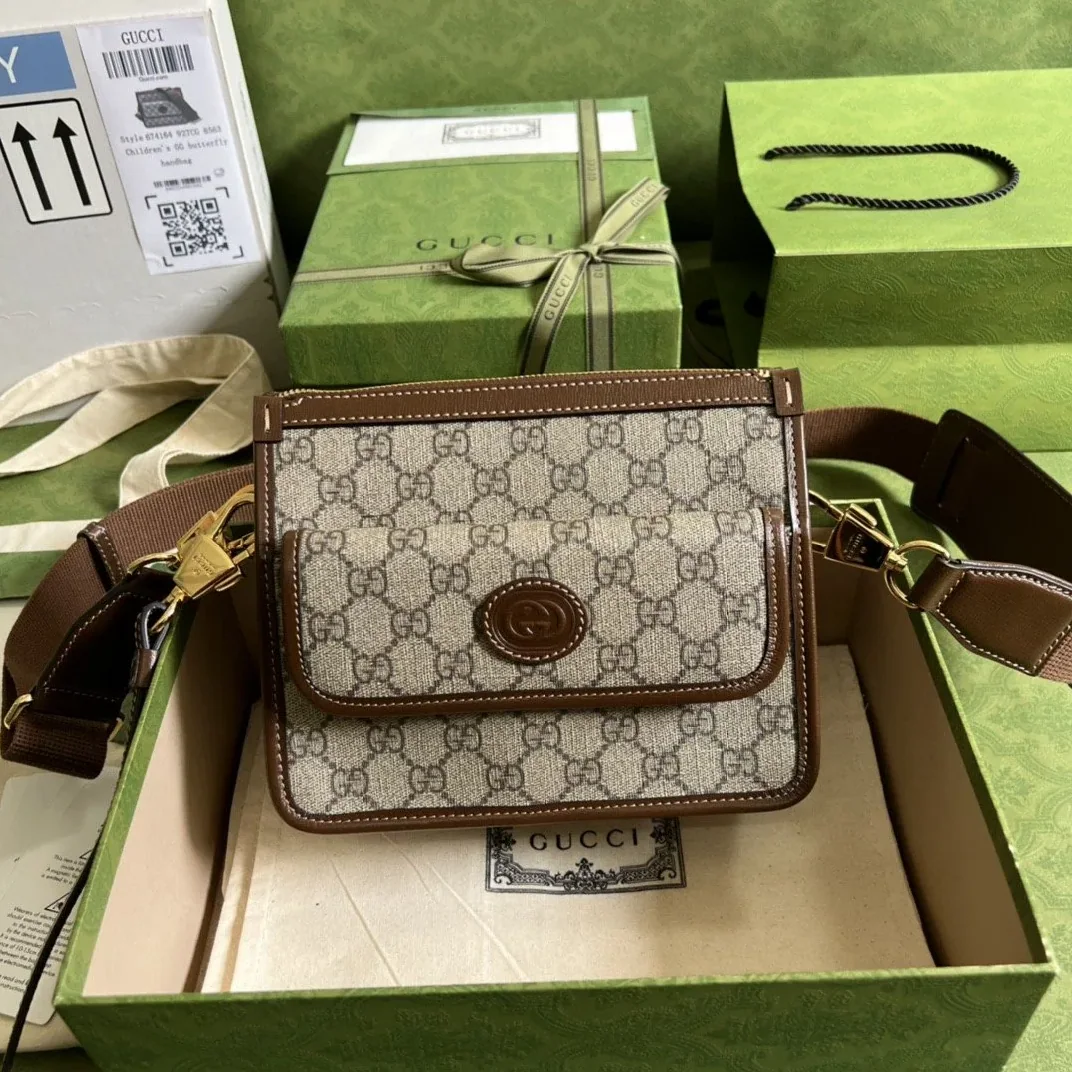 Gucci Messenger Bag With Interlocking G Beige And Ebony GG Supreme Canvas And Brown / GG 92THG Gucci Messenger Bag With Interlocking G Beige And Ebony GG Supreme Canvas And Brown / GG 92THG