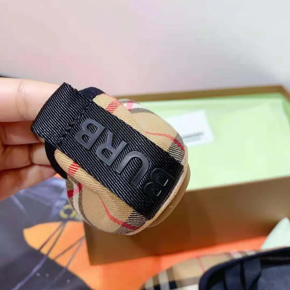 Burberry Logo Detail Vintage Check Cotton Ballerinas for Women in Brown Burberry Logo Detail Vintage Check Cotton Ballerinas for Women in Brown