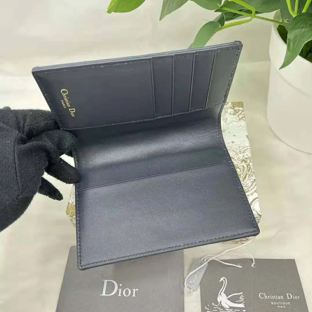 Dior 30 Montaigne Passport Holder Blue Dior Oblique Jacquard for Women