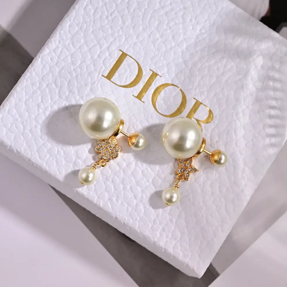 Dior Tribales Earrings Gold-Finish Metal with White Resin Pearls for Women Dior Tribales Earrings Gold-Finish Metal with White Resin Pearls for Women