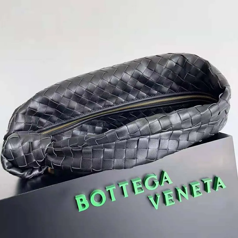 Bottega Veneta Small Jodie Intrecciato Leather Shoulder Bag for Women in Black Bottega Veneta Small Jodie Intrecciato Leather Shoulder Bag for Women in Black