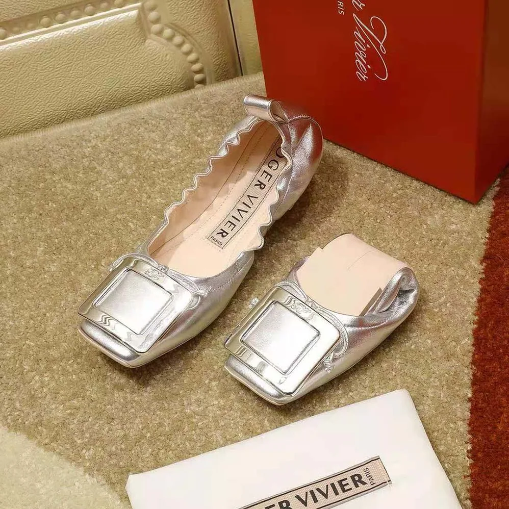 Roger Vivier Viv' Pockette Metal Buckle Ballerinas in Nappa for Women in Silver Roger Vivier Viv' Pockette Metal Buckle Ballerinas in Nappa for Women in Silver