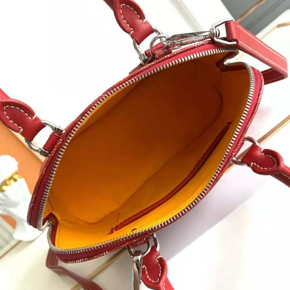 Goyard Vendôme Mini Bag for Women in Red