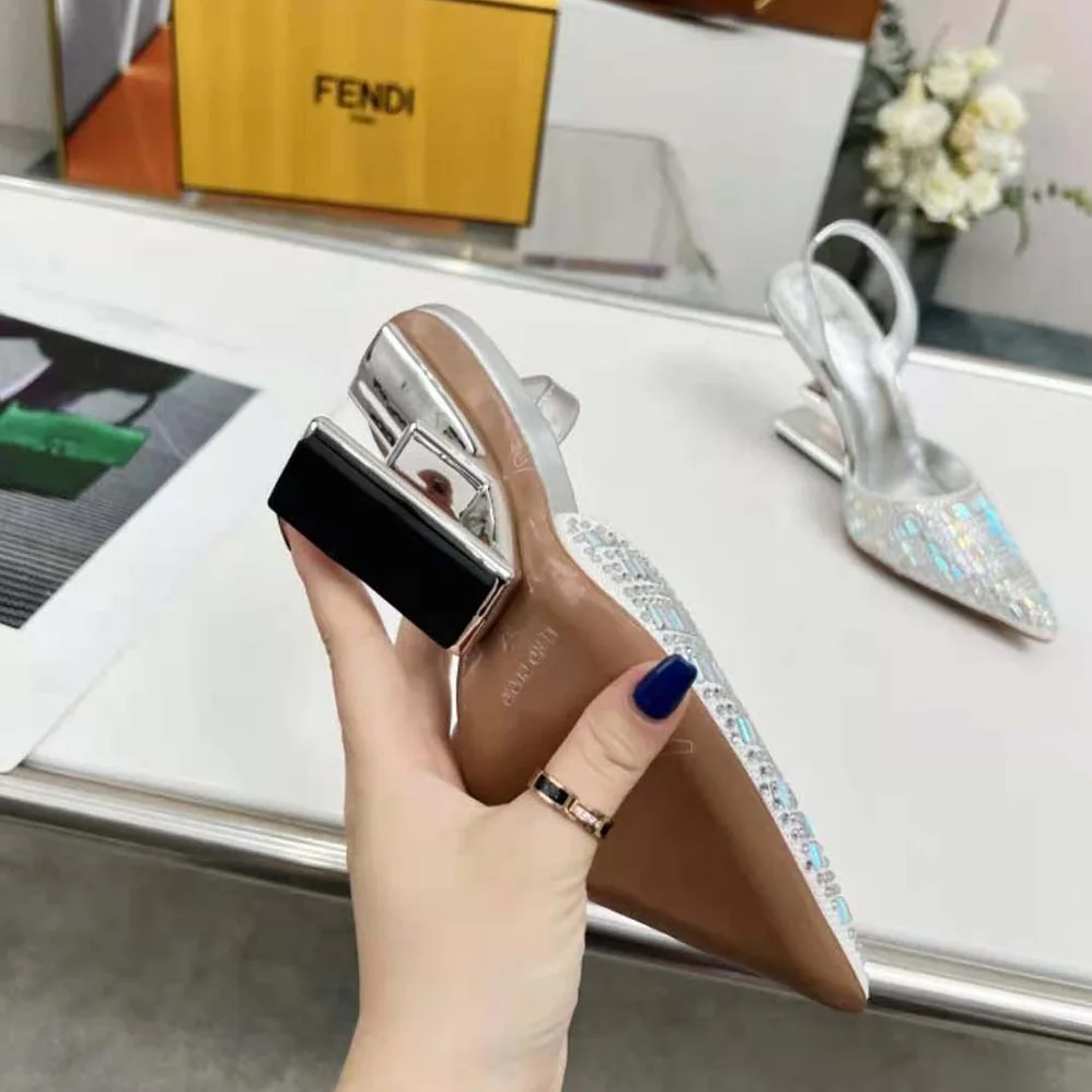 Fendi First Silver-colored Rhinestone High in heeled Slingbacks Fendi First Silver-colored Rhinestone High in heeled Slingbacks