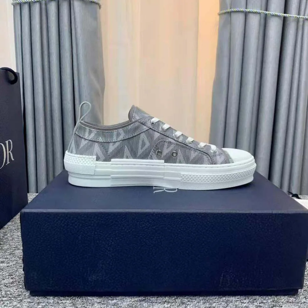 Dior B23 Low-Top Sneaker Dior Gray CD Diamond Canvas for Unisex Dior B23 Low-Top Sneaker Dior Gray CD Diamond Canvas for Unisex