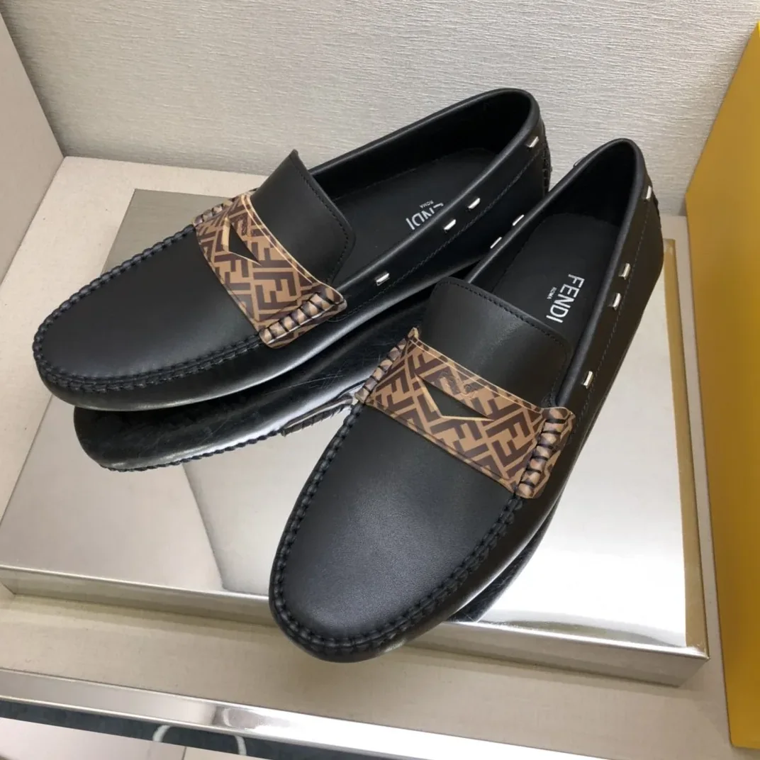 Fendi Force Black Loafers 7D1473