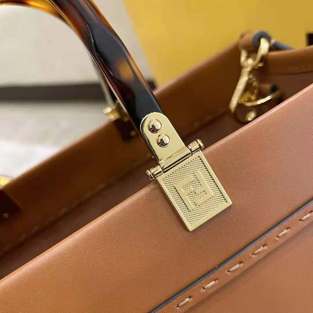 Fendi Sunshine Shopper Leather Shopper for Women in Brown Fendi Sunshine Shopper Leather Shopper for Women in Brown