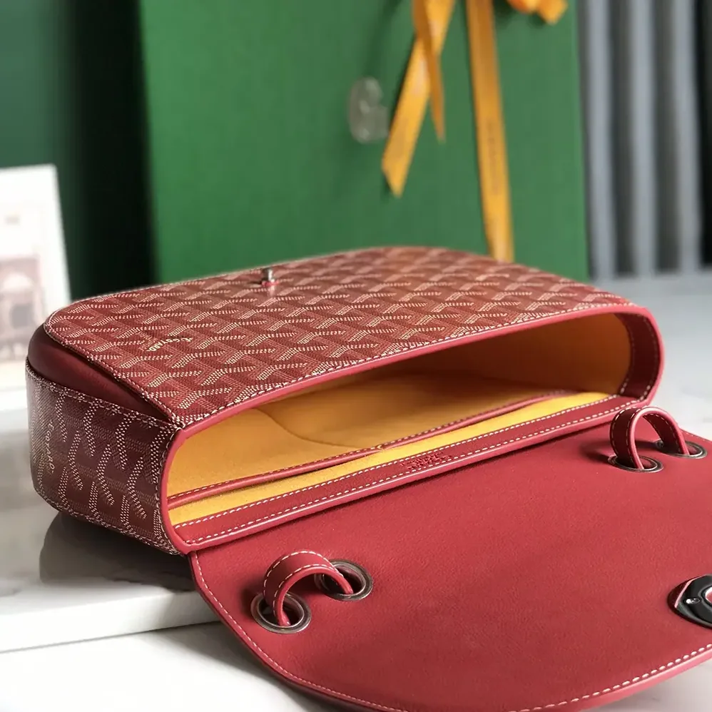 Goyard 233 Bag for Unisex in Red