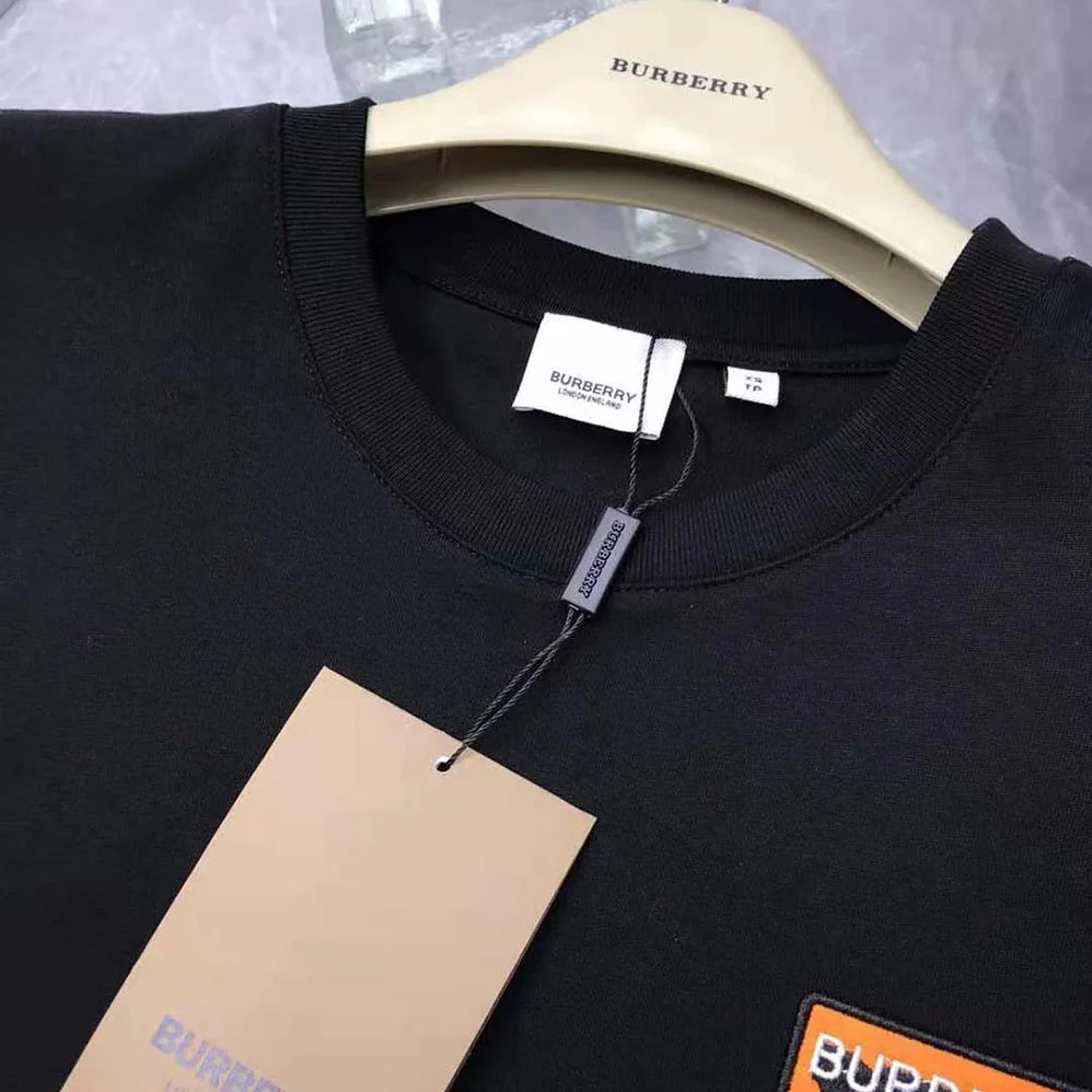 Burberry Logo Appliqué Cotton Oversized T-shirt for Women in Black